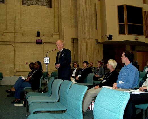 Mitchell Sharp Mitchell Sharp shares his views and experience during the final session // Mitchell Sharp partage son point de vue et ses expériences pendant la dernière...